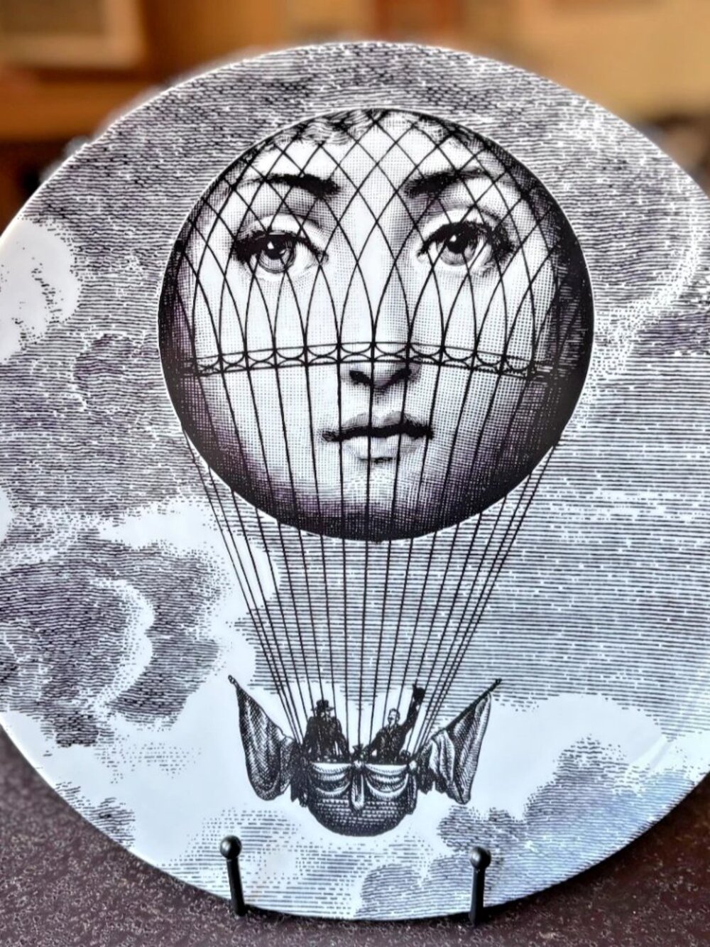Fornasetti Tema e Variazioni No. 93 Wall Plate Balloon Face Italy w/ Chip